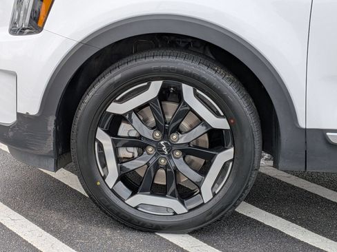 Used 2025 Kia Telluride S AWD/4WD image 10