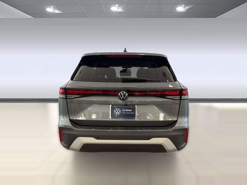 Certified 2026 Volkswagen Tiguan S FWD image 9