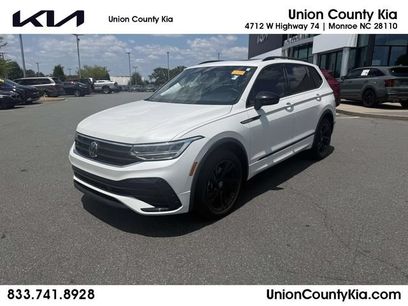 Used 2023 Volkswagen Tiguan SE R-Line