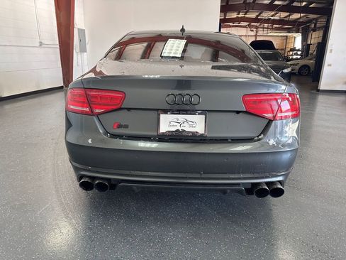 Used 2013 Audi S8 w/ Full Leather Pkg image 5