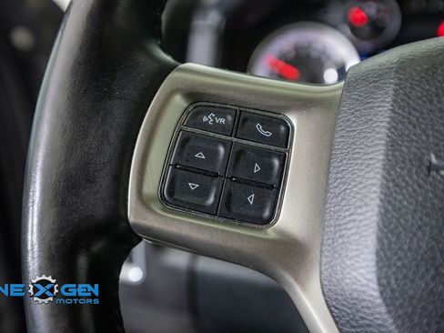 Used 2016 RAM 2500 Laramie w/ Sport Appearance Group AWD/4WD image 14
