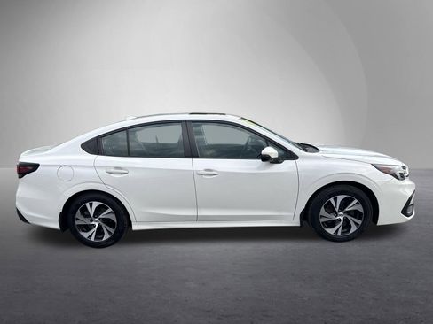 Used 2024 Subaru Legacy Premium AWD/4WD image 2