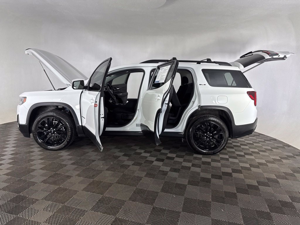 Used 2022 GMC Acadia SLE w/ Elevation Edition FWD image 10