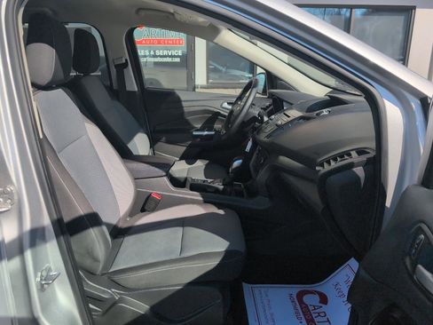 Used 2018 Ford Escape SE w/ Ford Safe & Smart Package image 11