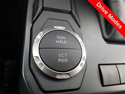 Used 2024 Toyota Tacoma SR5 image 13