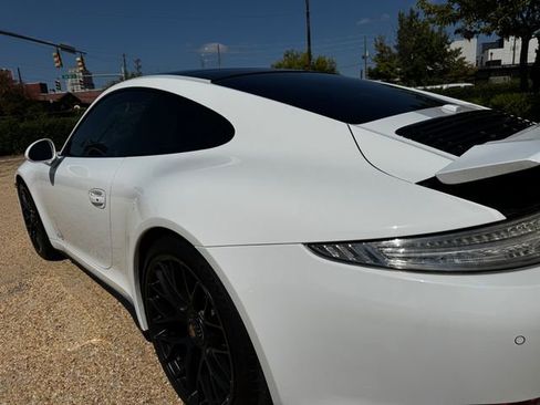 Used 2016 Porsche 911 image 10