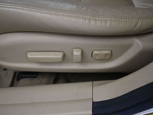 Used 2012 Honda Accord EX-L image 14