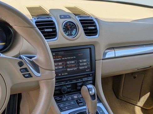 Used 2013 Porsche Boxster RWD image 25