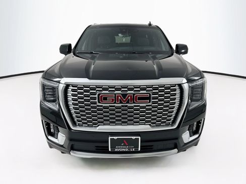 Used 2022 GMC Yukon Denali w/ Denali Premium Package RWD image 2