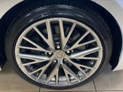 Used 2018 Lexus IS 300 AWD image 26