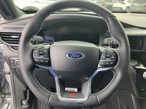 Used 2023 Ford Explorer ST w/ Equipment Group 401A image 12