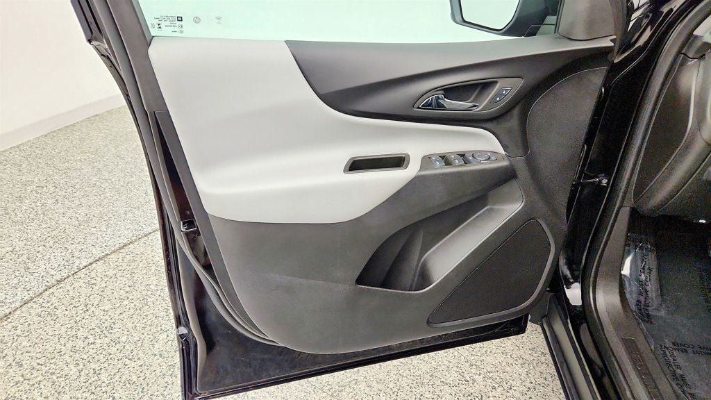 Used 2024 Chevrolet Equinox LS FWD image 10