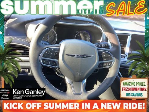 New 2026 Chrysler Pacifica Select AWD/4WD image 10