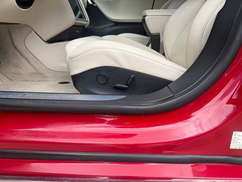Used 2017 Tesla Model S 100D AWD/4WD image 28