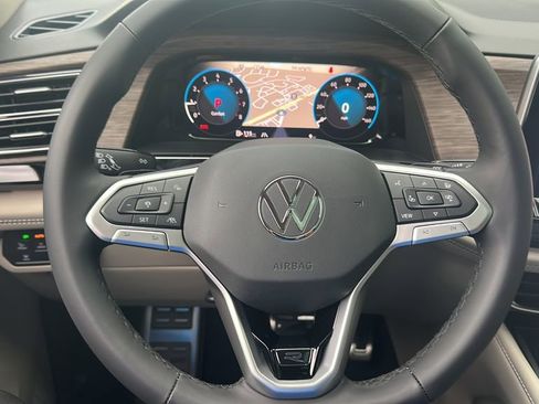 New 2026 Volkswagen Atlas SEL Premium R-Line AWD/4WD image 12