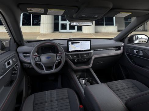 New 2026 Ford Explorer ST-Line w/ ST-Line Street Pack AWD/4WD image 9
