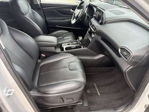 Used 2019 Hyundai Santa Fe FWD image 13