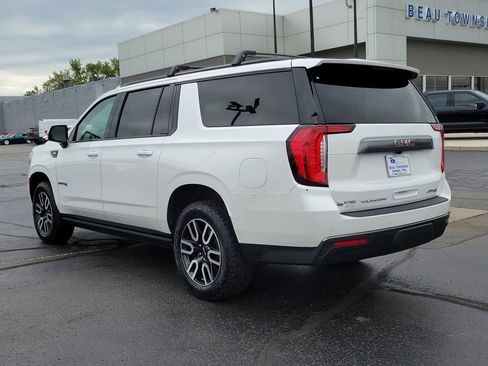 Used 2021 GMC Yukon XL AT4 w/ AT4 Premium Package AWD/4WD image 6