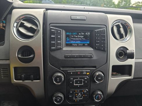 Used 2014 Ford F150 XLT w/ Equipment Group 302A Luxury RWD image 8