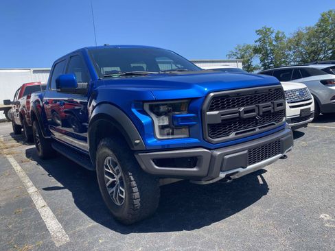 Used 2017 Ford F150 Raptor w/ Equipment Group 802A Luxury AWD/4WD image 1
