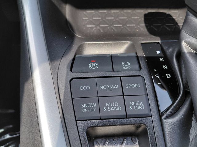 Used 2023 Toyota RAV4 XLE w/ Convenience Package AWD/4WD image 25