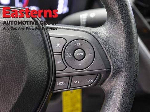 Used 2026 Toyota Corolla LE FWD image 15