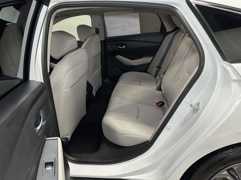 Certified 2024 Honda Accord EX image 32