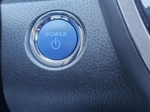 Used 2020 Toyota Camry LE image 24