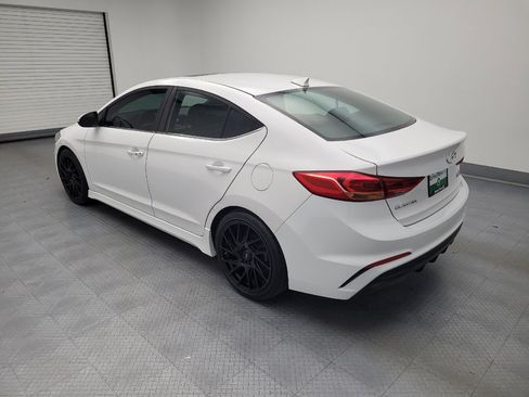 Used 2018 Hyundai Elantra Sport FWD image 3
