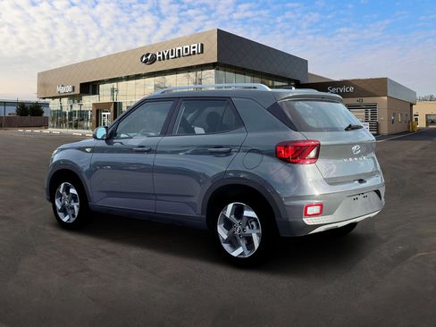 New 2026 Hyundai Venue SEL image 4