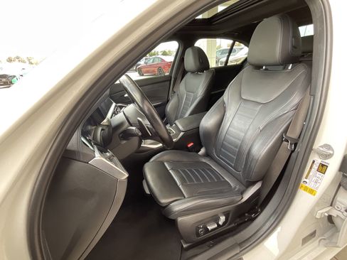 Used 2021 BMW M340i image 11