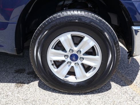 Used 2016 Ford F150 XLT AWD/4WD image 26