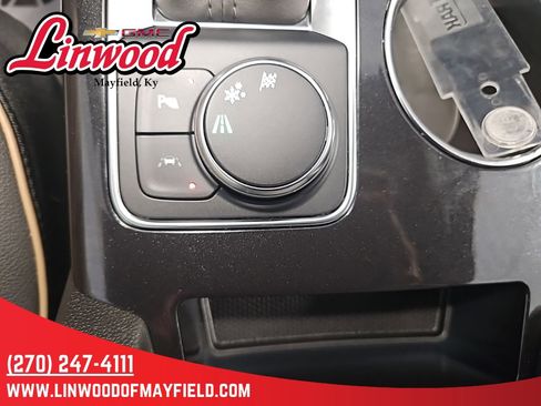 Used 2024 Chevrolet Blazer Premier image 28