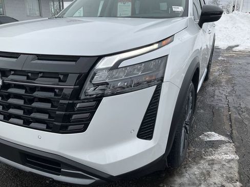 New 2026 Nissan Pathfinder Platinum w/ Cargo Package image 37