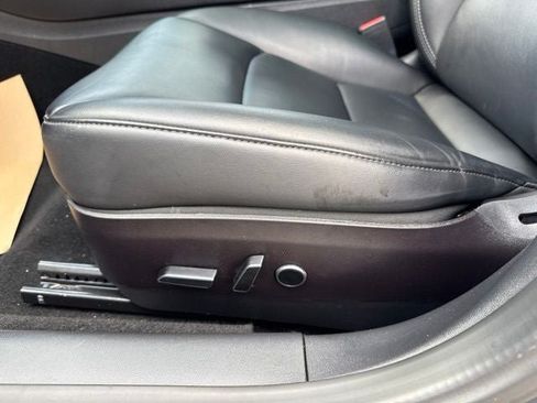 Used 2022 Tesla Model 3 Long Range AWD/4WD image 11