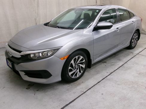 Used 2017 Honda Civic EX image 1