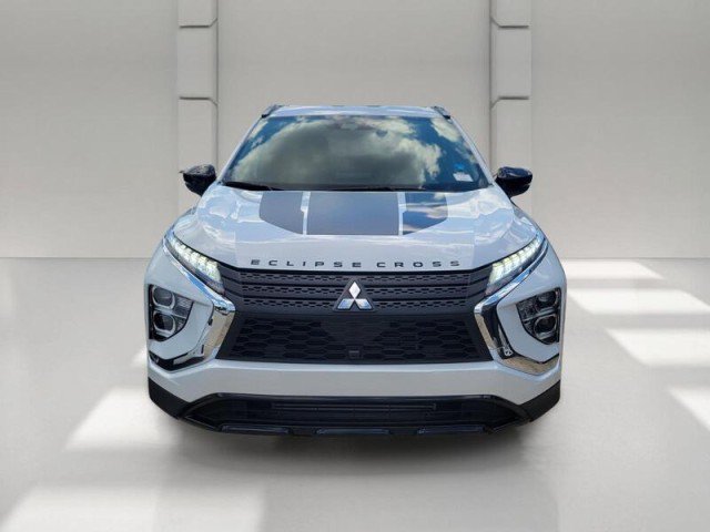 Used 2025 Mitsubishi Eclipse Cross AWD image 2