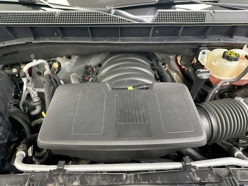 Used 2019 Chevrolet Silverado 1500 LTZ w/ LTZ Premium Package AWD/4WD image 18