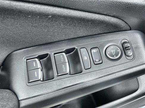 Used 2025 Honda Civic Sport image 12