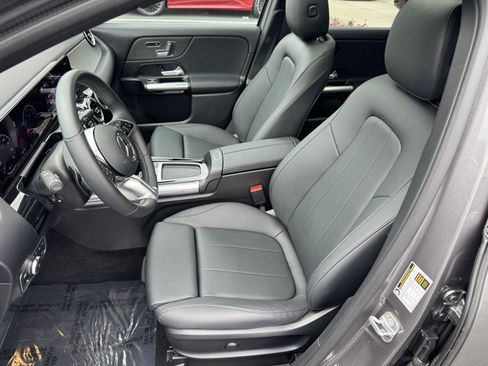 Used 2026 Mercedes-Benz GLA 250 4MATIC image 16