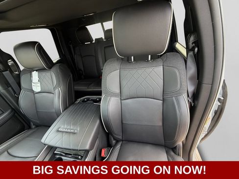 New 2026 RAM 3500 Limited AWD/4WD image 22