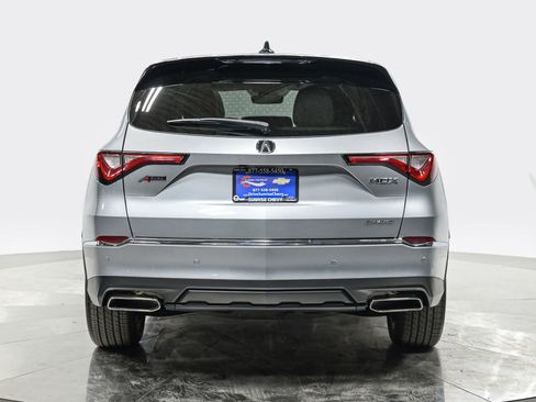 Used 2022 Acura MDX SH-AWD w/ Technology Package image 5