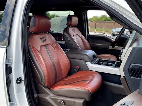 Used 2022 Ford F250 King Ranch w/ King Ranch Ultimate Package image 9