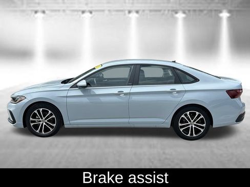 Certified 2026 Volkswagen Jetta Sport FWD image 8