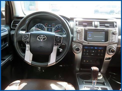 Used 2019 Toyota 4Runner Limited AWD/4WD image 10