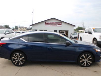 Used 2019 Nissan Altima 2.5 SR w/ SR Premium Package