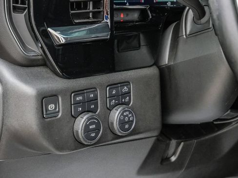 Used 2024 Chevrolet Silverado 1500 RST w/ Convenience Package II AWD/4WD image 38