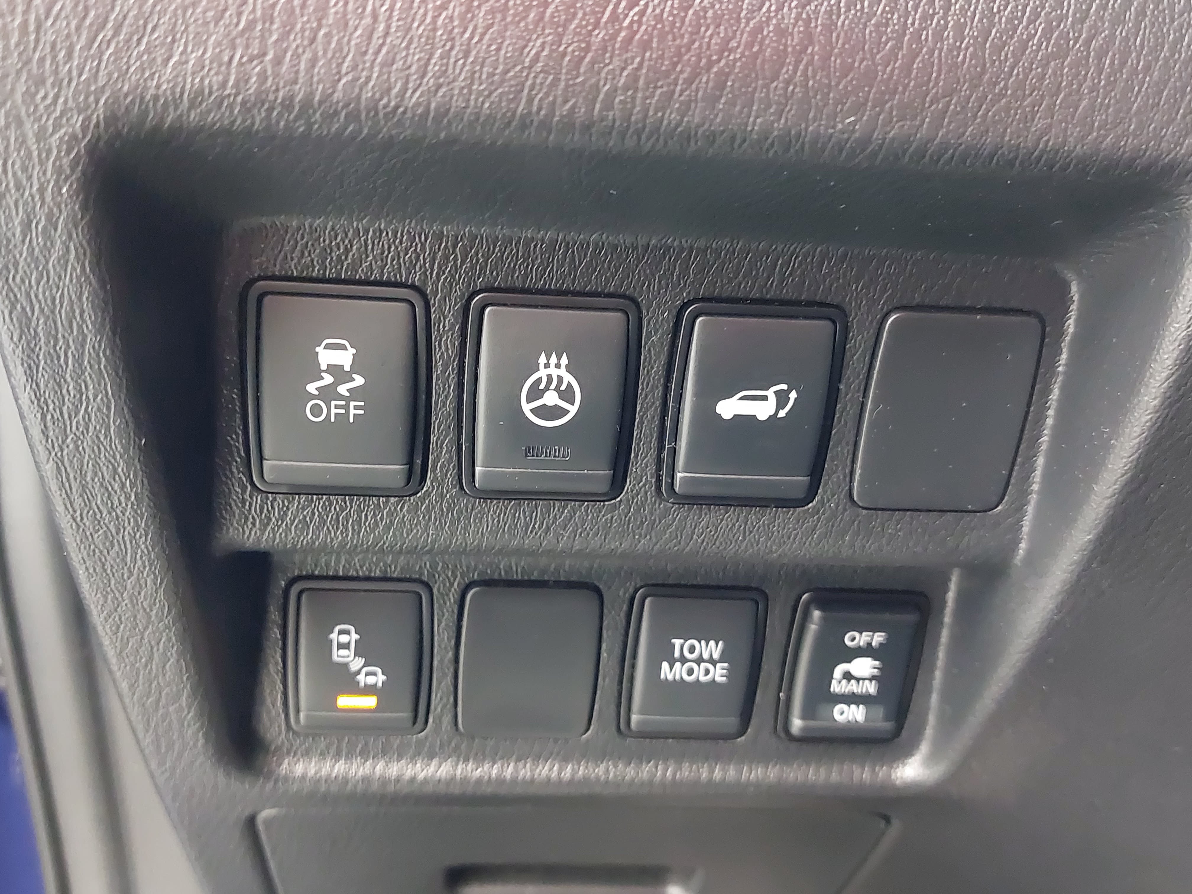 Used 2020 Nissan Pathfinder Platinum AWD/4WD image 30