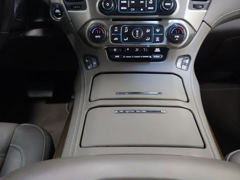 Used 2019 GMC Yukon Denali w/ Denali Ultimate Package image 20