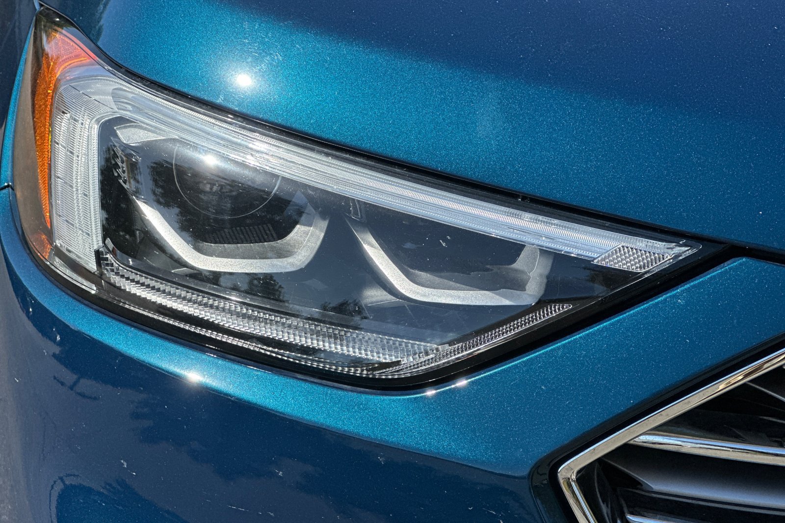 Used 2020 Ford Edge Titanium FWD image 45